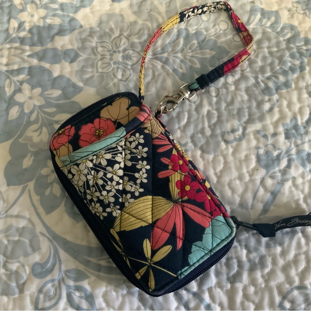 Vera Bradley wristlet wallet